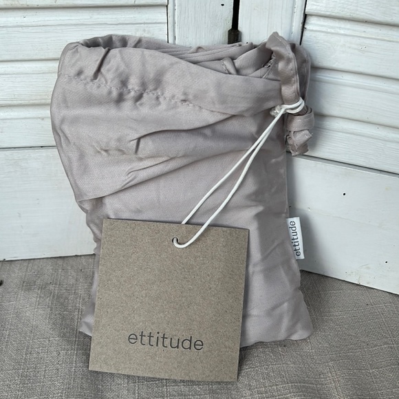 ettitude travel beauty pillowcase